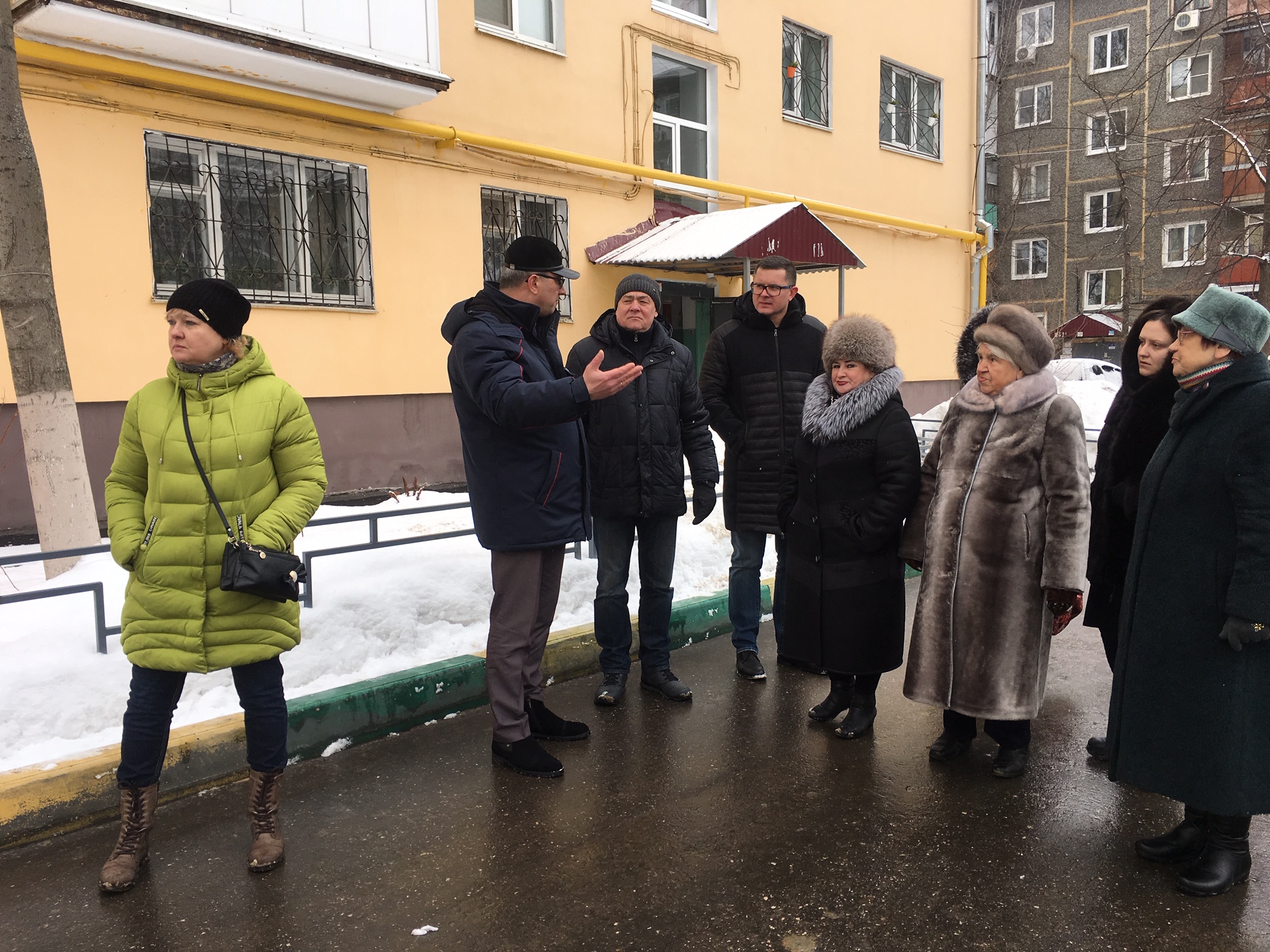 Госжилинспекция вынесла 265 постановлений на 2,5 млн рублей за некачественную уборку снега и наледи - фото 1